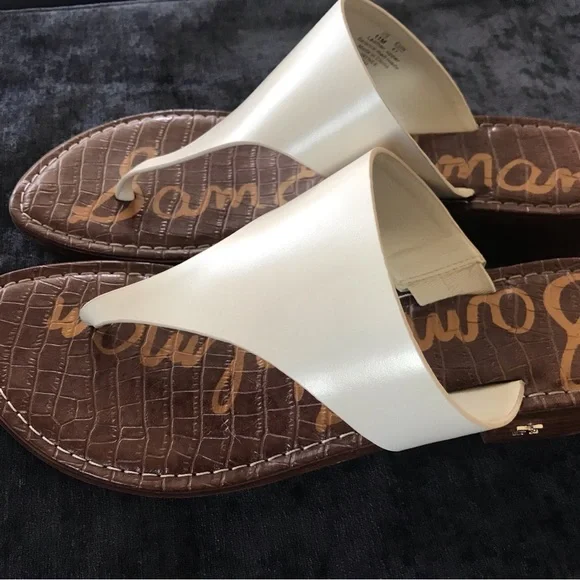 Sam Edelman Jaynee T-Strap Heel Sandals - Picture 8 of 16